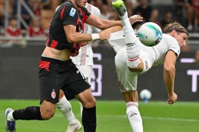 包含今晚中超焦点战，AC米兰再遭质疑，悬念犹存，轮换策略成焦点的词条-manbet app