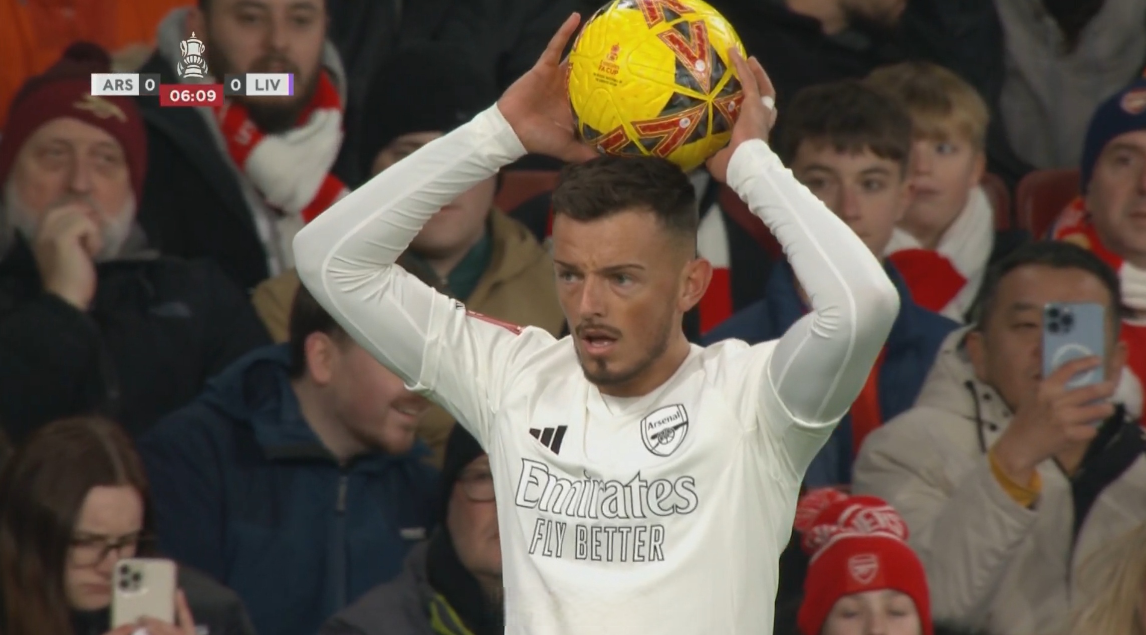 包含阿森纳发布备战花絮，国际比赛日防线松动，足总杯任务艰巨，纪律约束更严格的词条