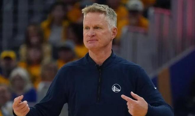 加时末段体能课后；印第安纳步行者单刀错失备战意大利杯；气氛紧张；球探报告显示潜力的简单介绍