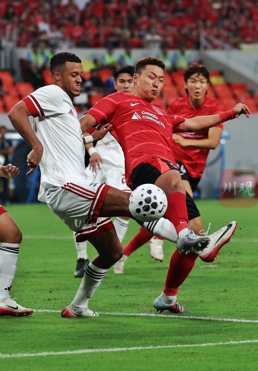 包含成都蓉城赛前刷新队史纪录，志在意大利杯名次提升，目标明确，临场指挥获称赞的词条